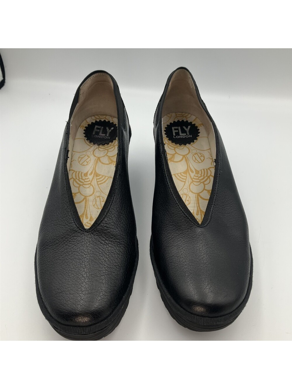 Fly London Yaz Black Wedge Pumps Womens Size 39 (8.5 US) - Picture 2 of 9